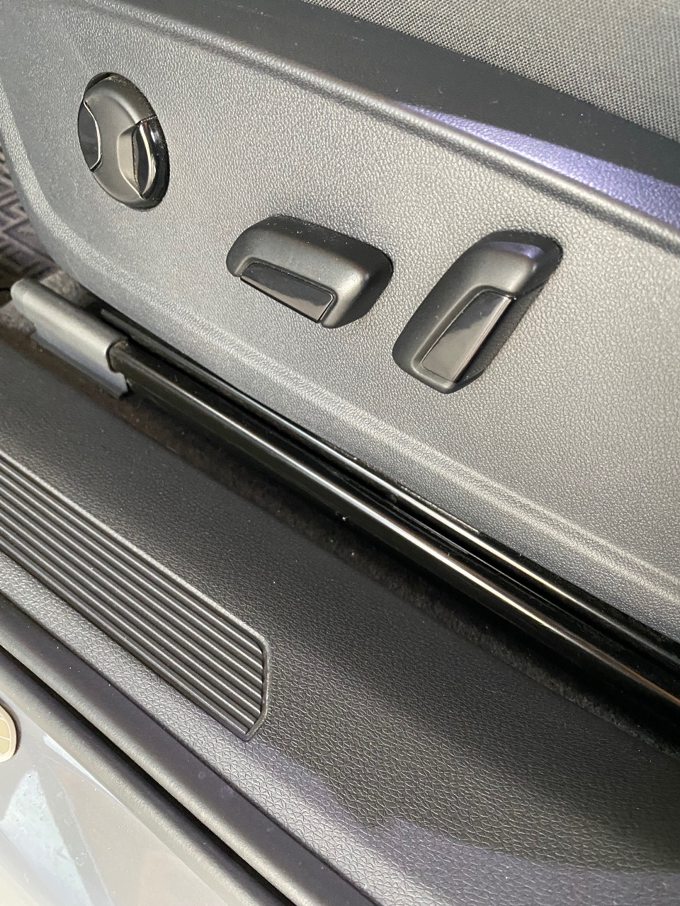 Volkswagen ID.4 - фото 14