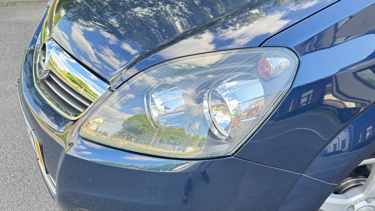 Opel Zafira - фото 32