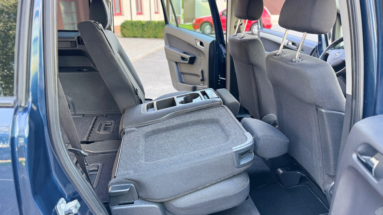 Opel Zafira - фото 43