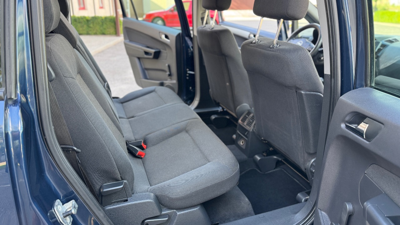 Opel Zafira - фото 54