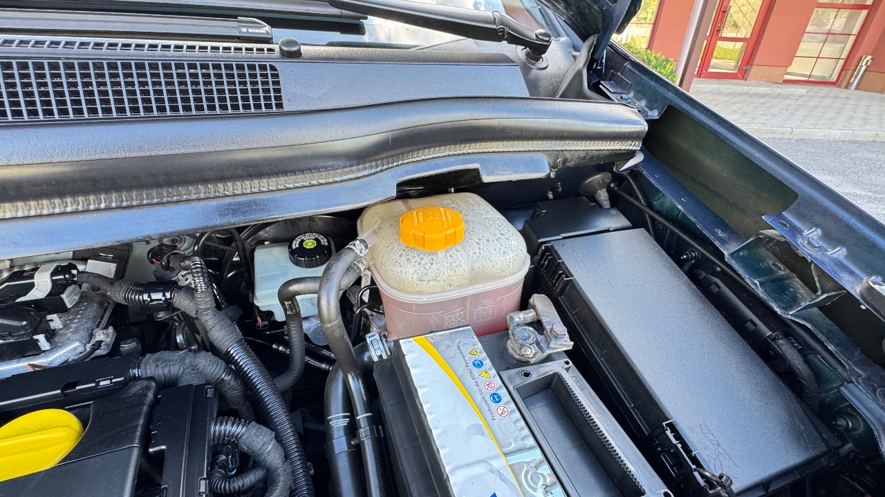 Opel Zafira - фото 6