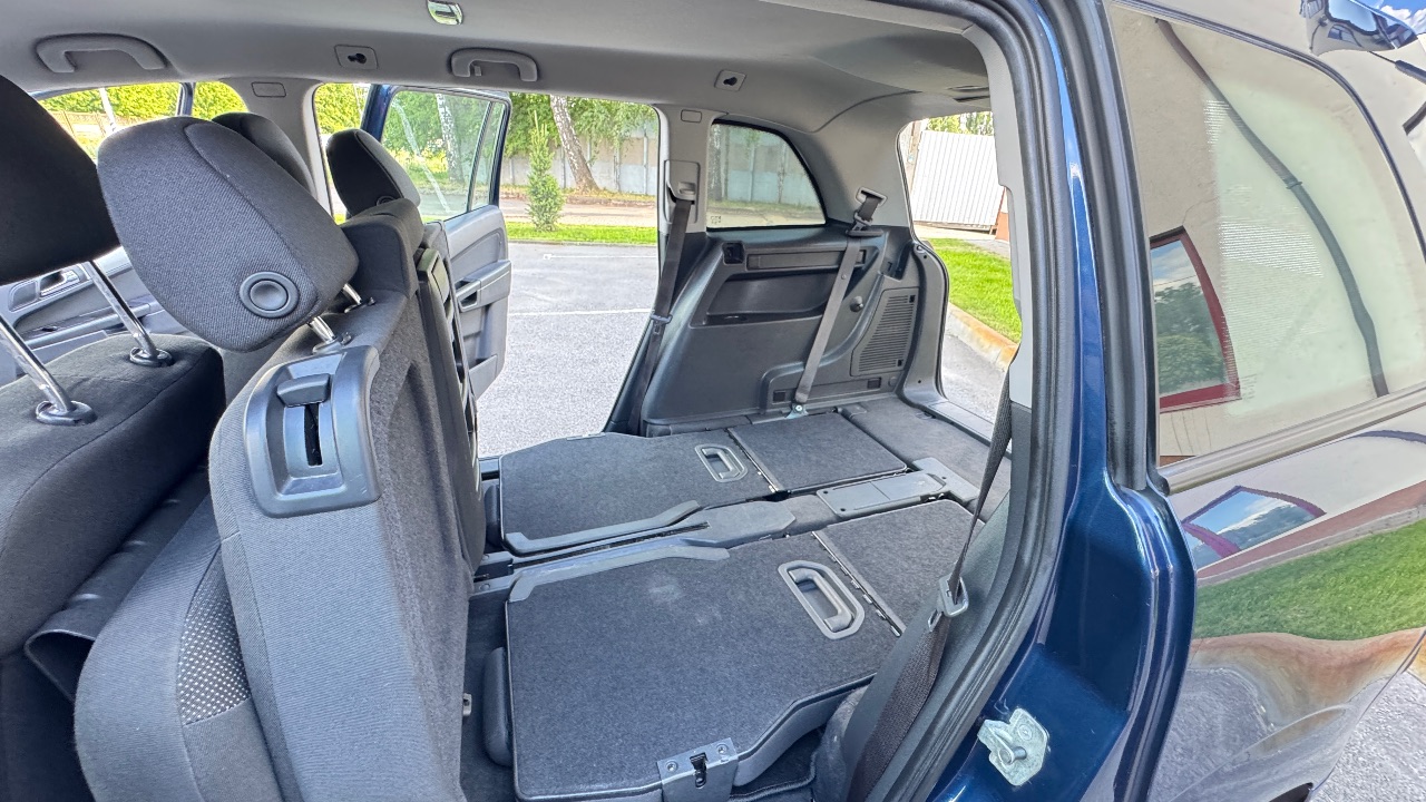 Opel Zafira - фото 40
