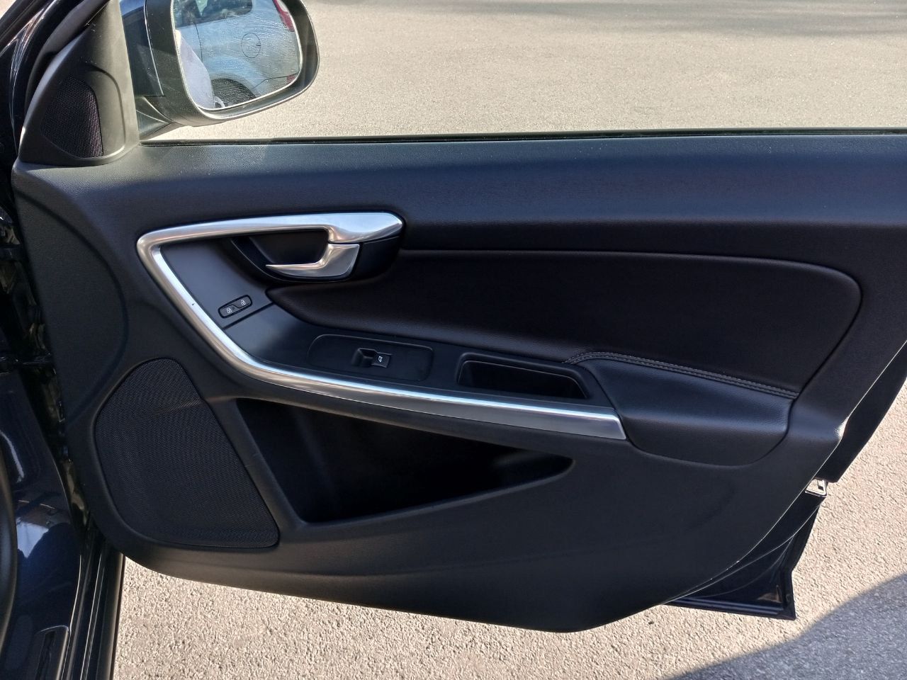 Volvo V60 - фото 29