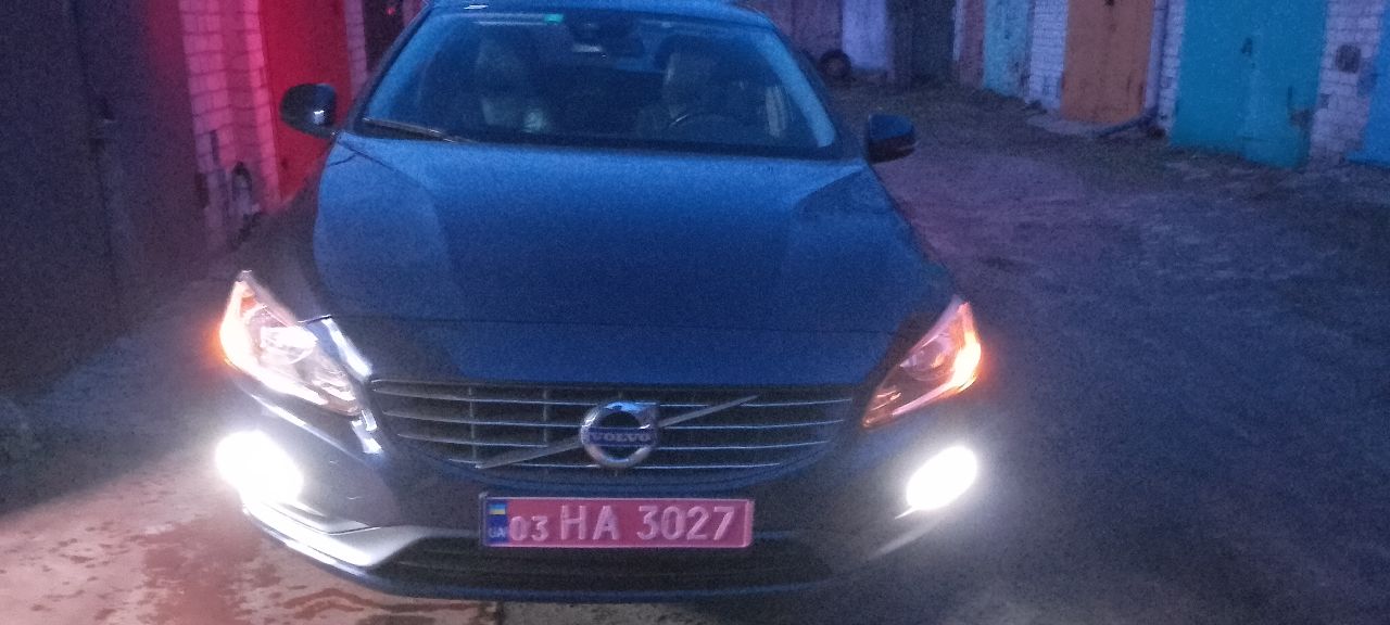 Volvo V60 - фото 15