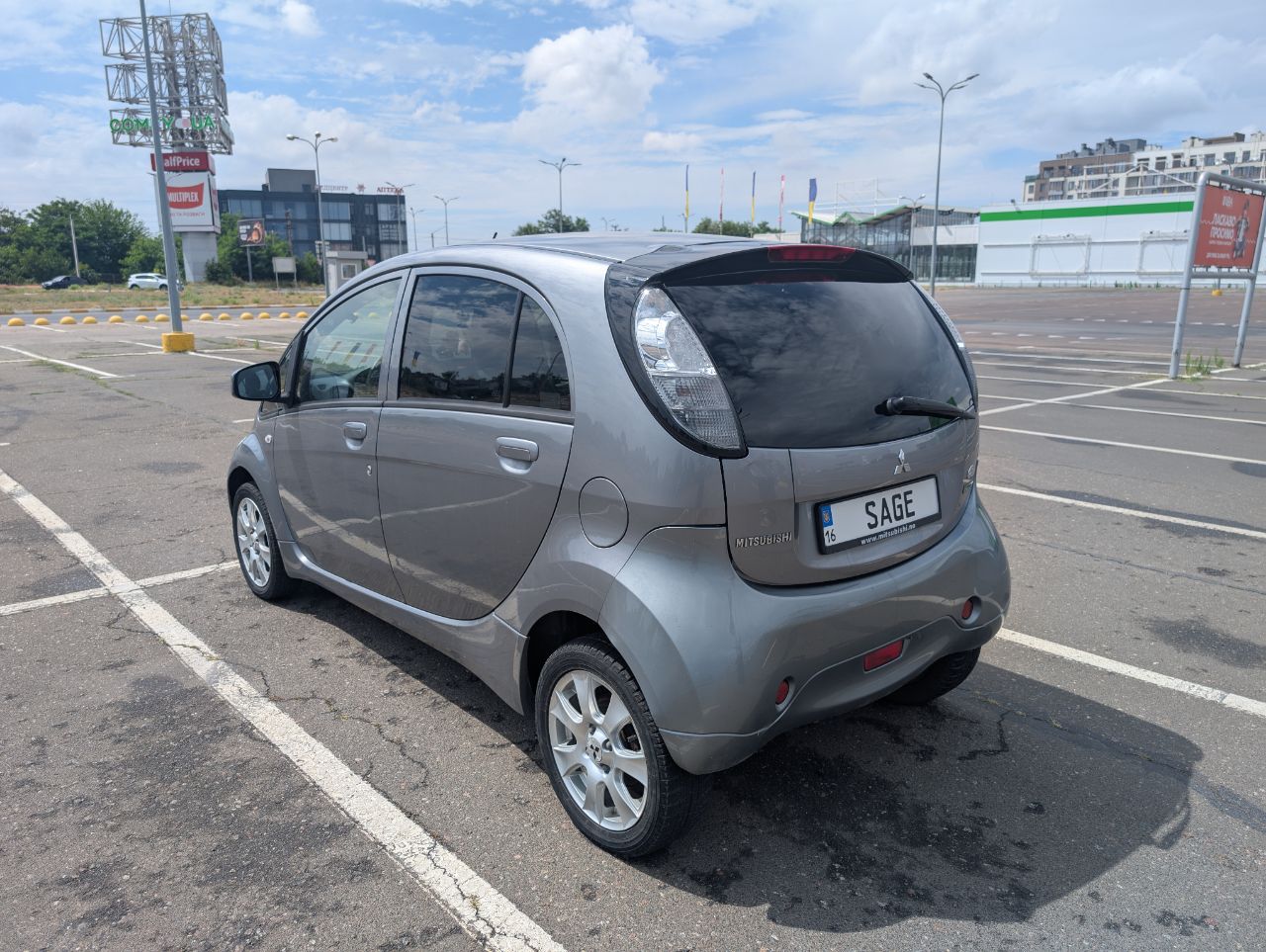 Mitsubishi i-MiEV - фото 3