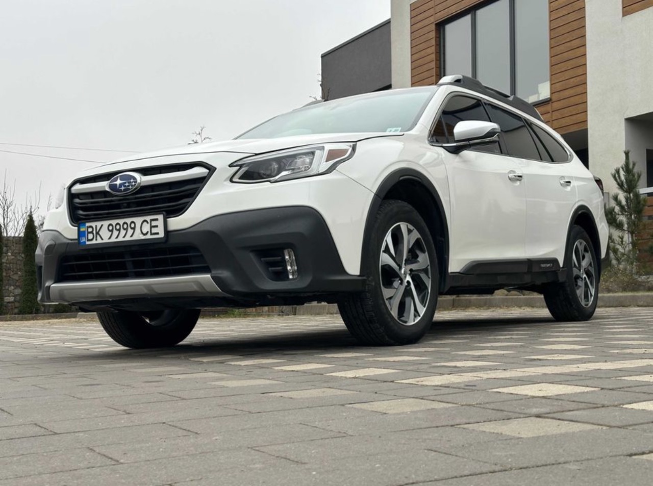 Subaru Outback - фото 5