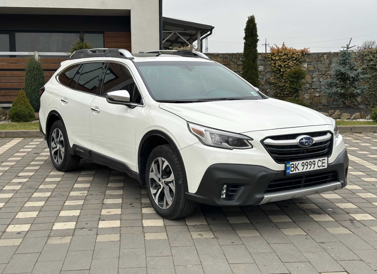 Subaru Outback - фото 1