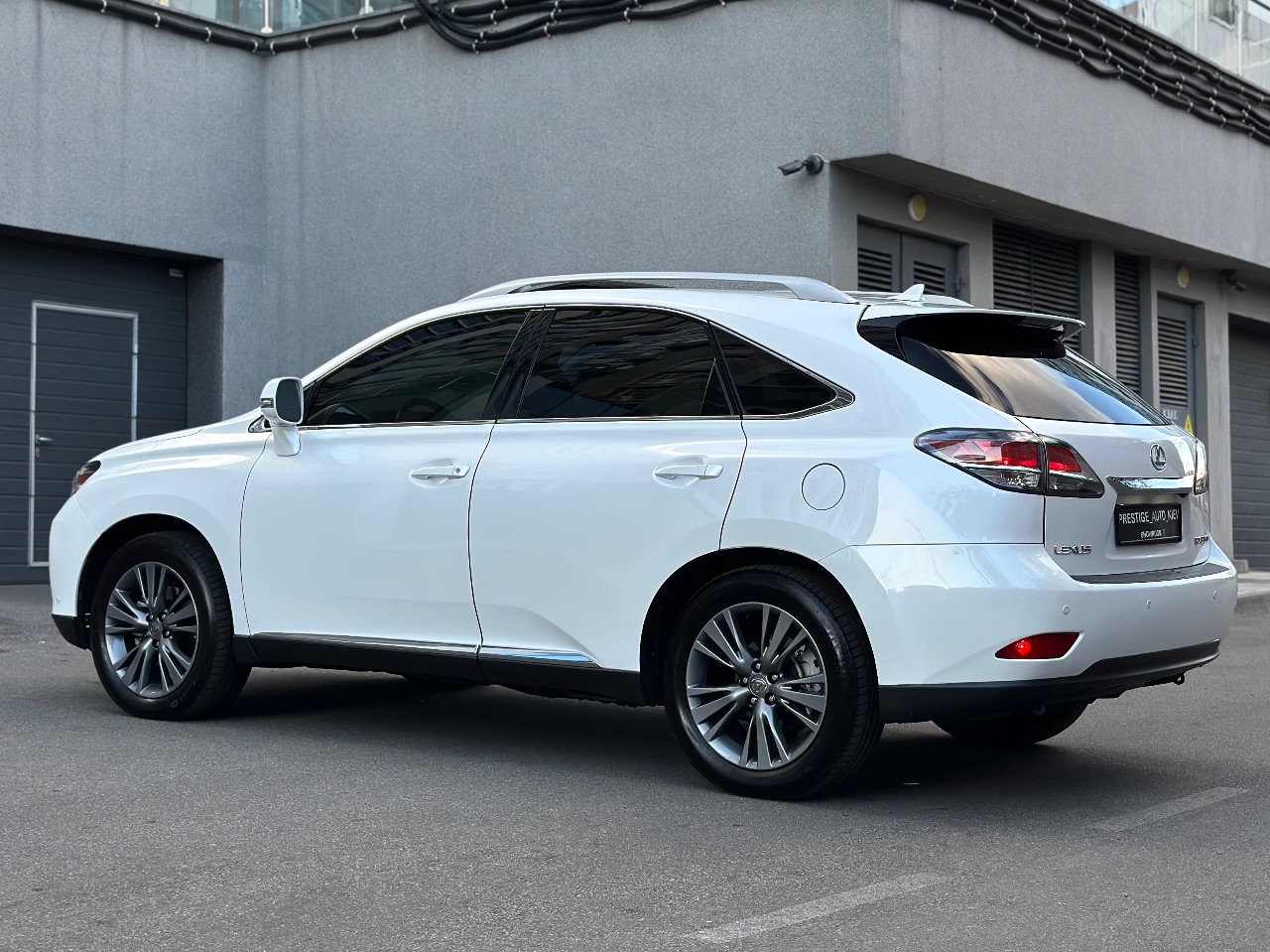 Lexus RX - фото 17