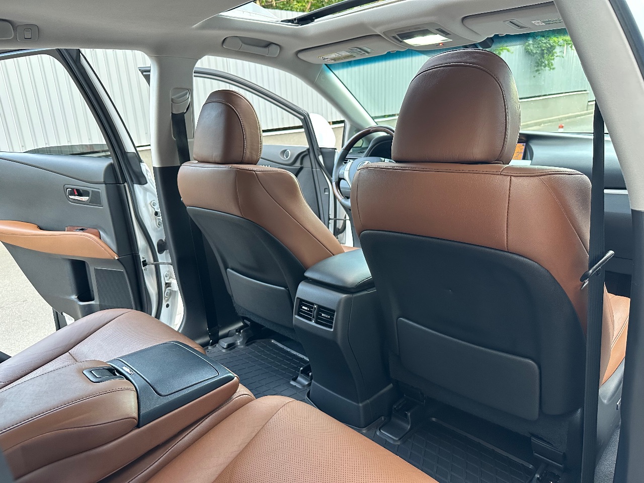 Lexus RX - фото 29