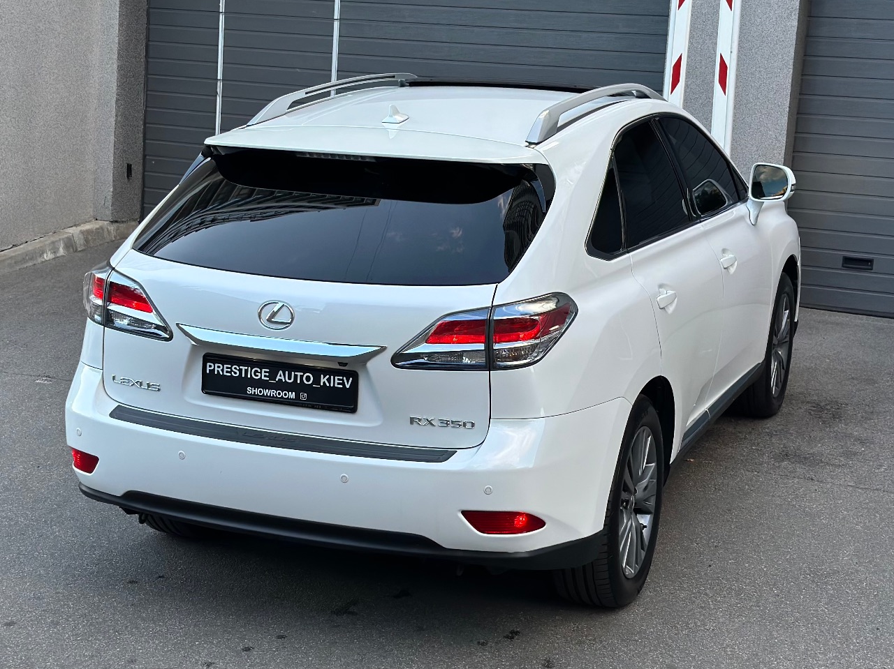 Lexus RX - фото 3