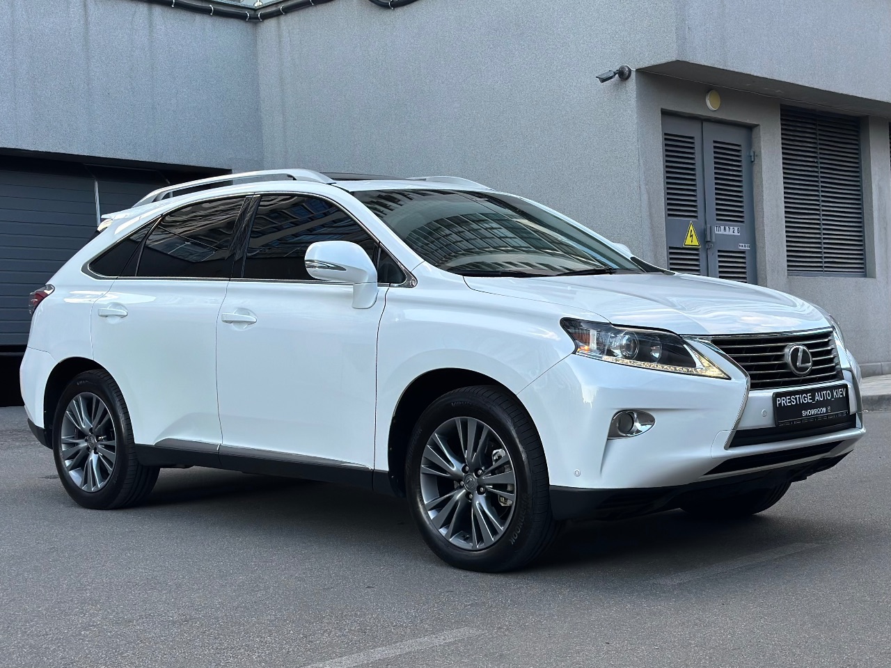 Lexus RX - фото 14