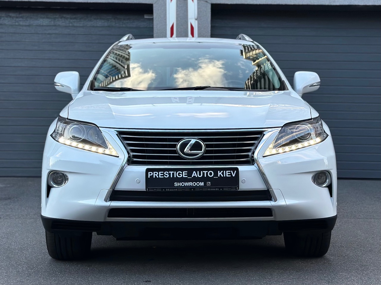 Lexus RX - фото 4