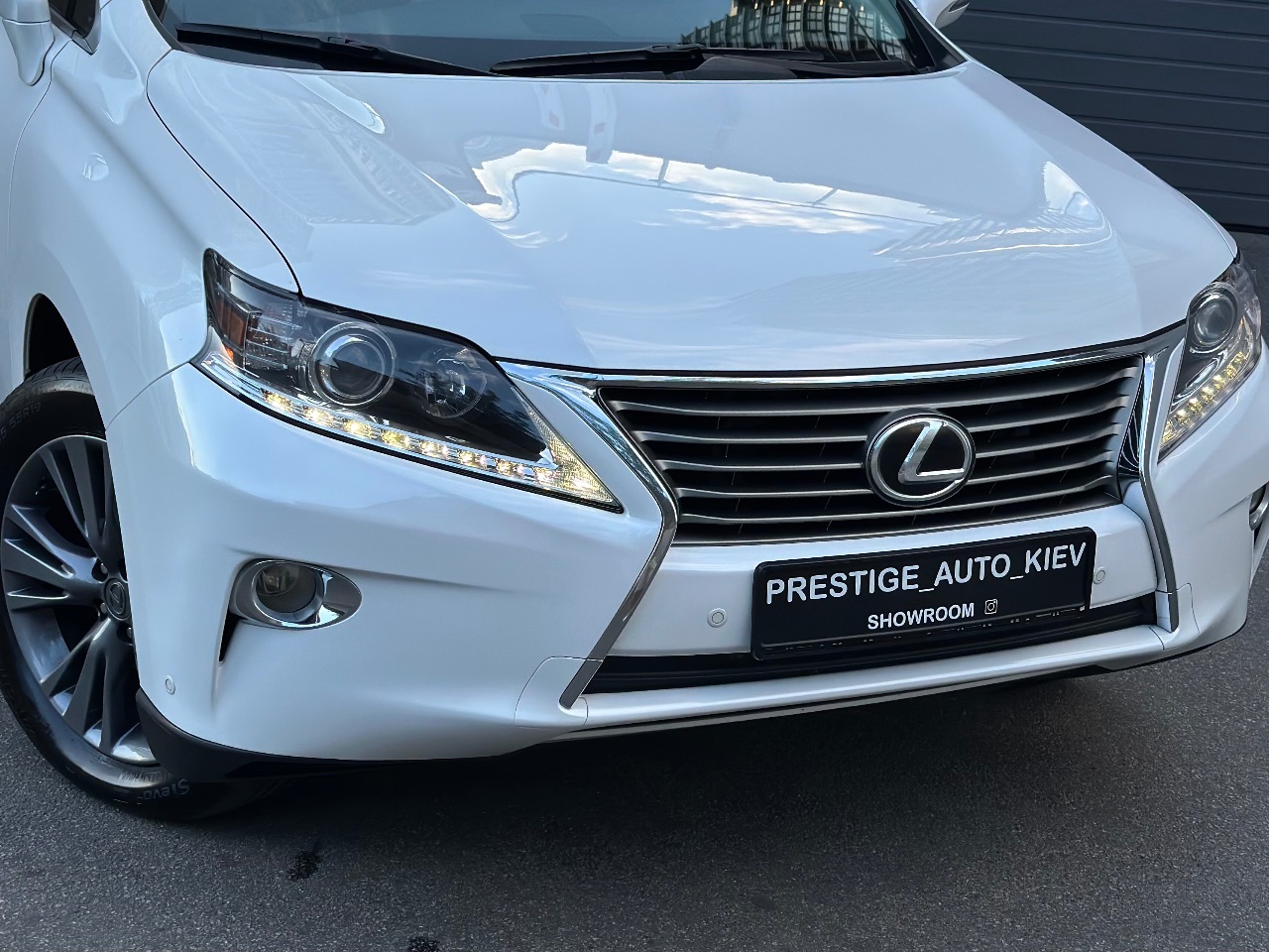 Lexus RX - фото 26