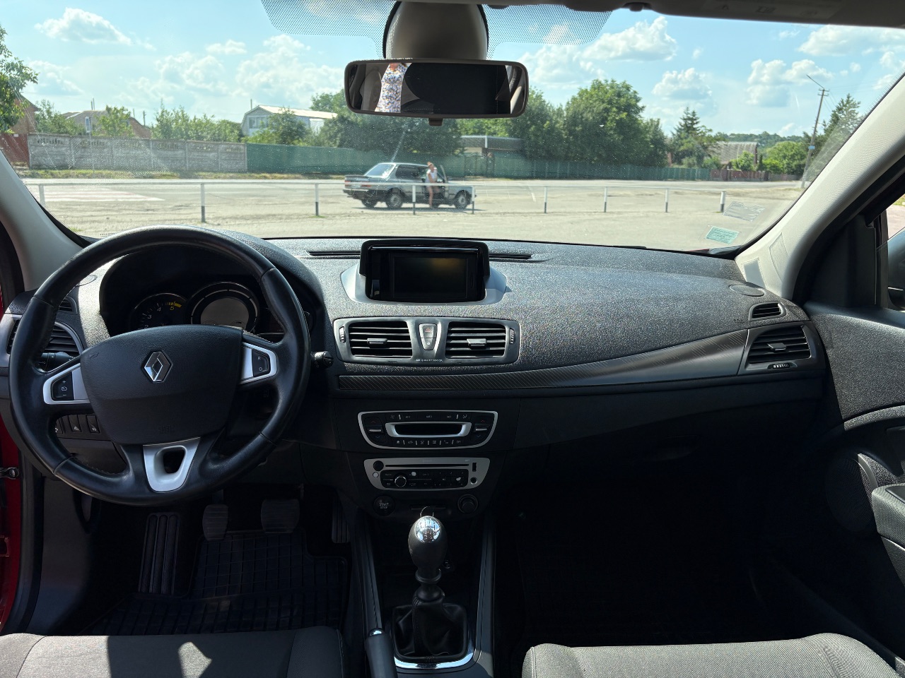 Renault Megane - фото 13