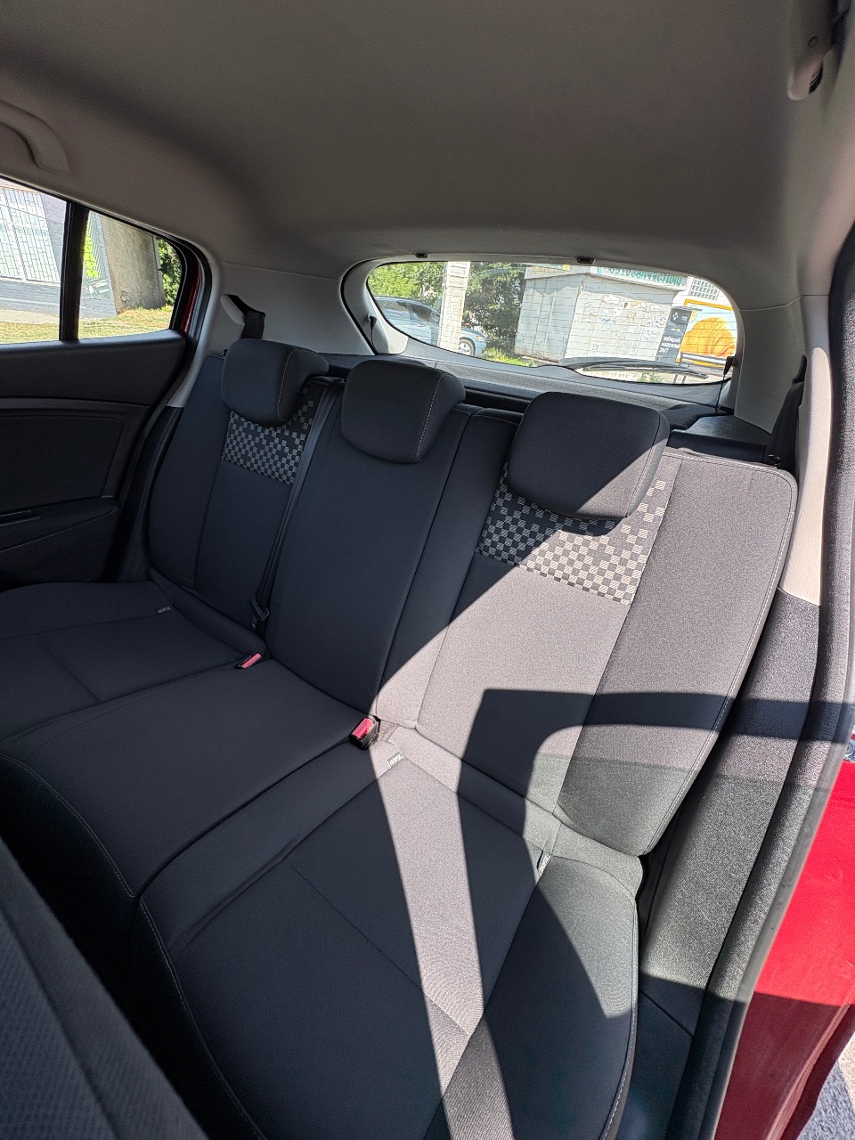 Renault Megane - фото 12