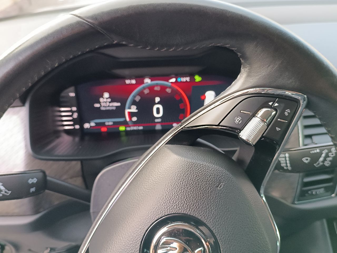 Skoda Kodiaq - фото 29