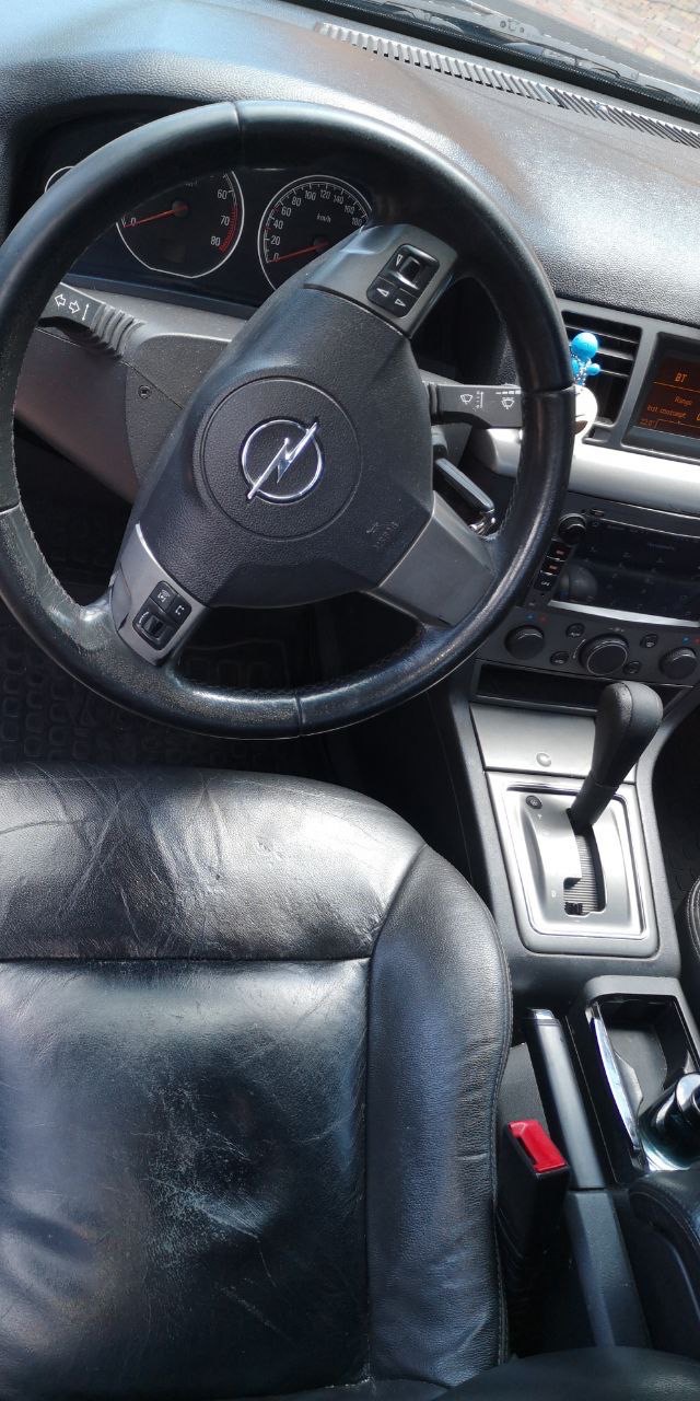 Opel Vectra - фото 6
