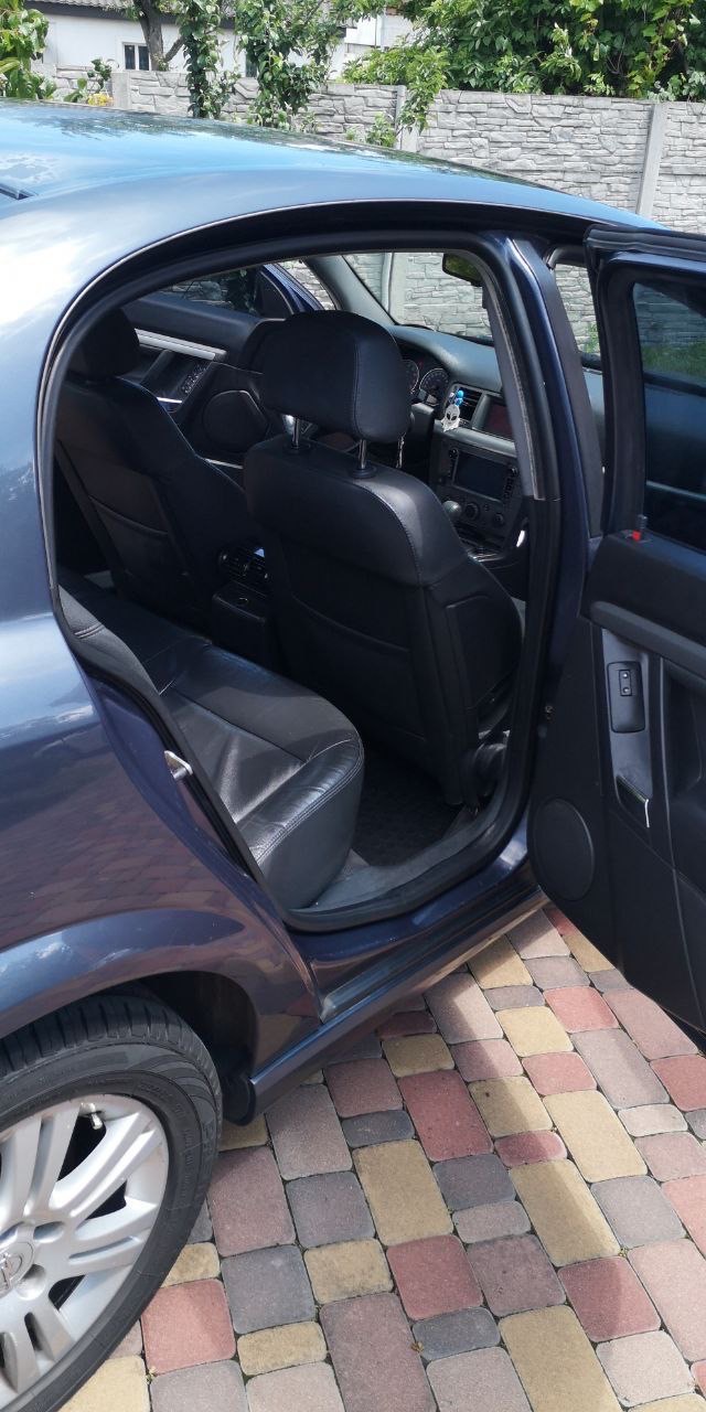 Opel Vectra - фото 11