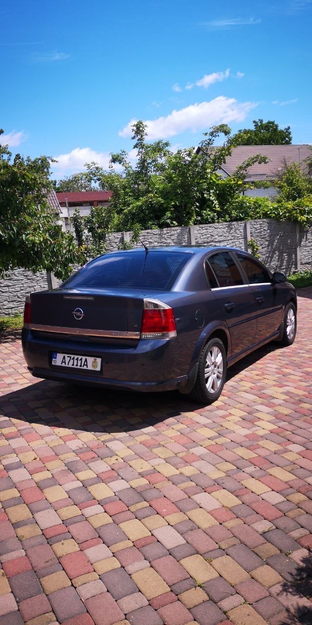 Opel Vectra - фото 3