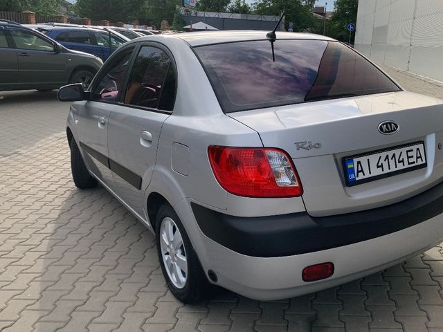 Kia Rio - зображення 3