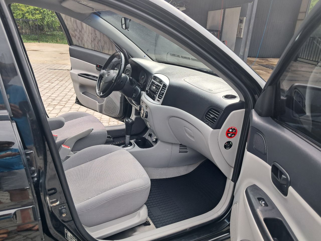 Hyundai Accent - фото 8