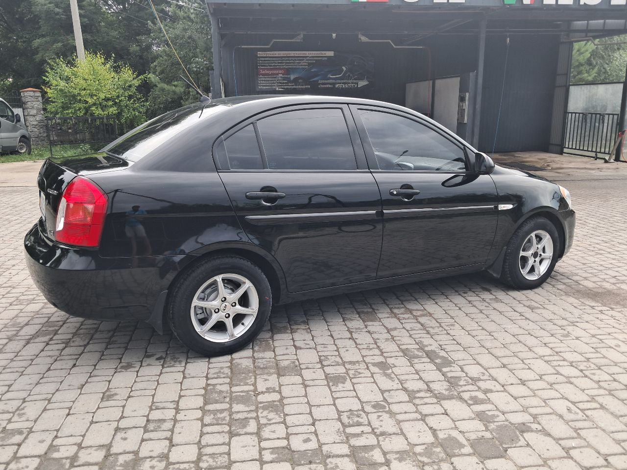 Hyundai Accent - фото 36