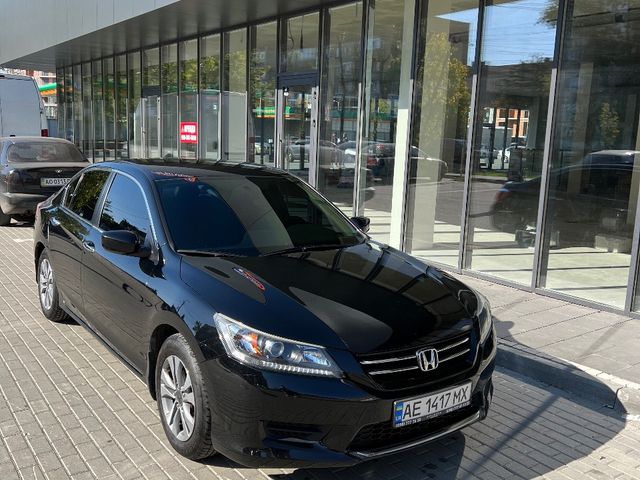 Honda Accord - фото 1