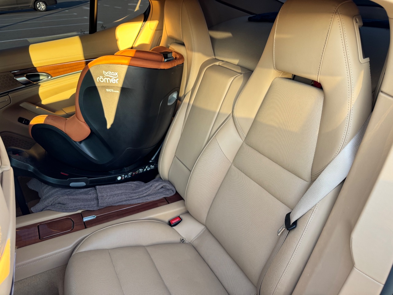 Porsche Panamera - фото 38