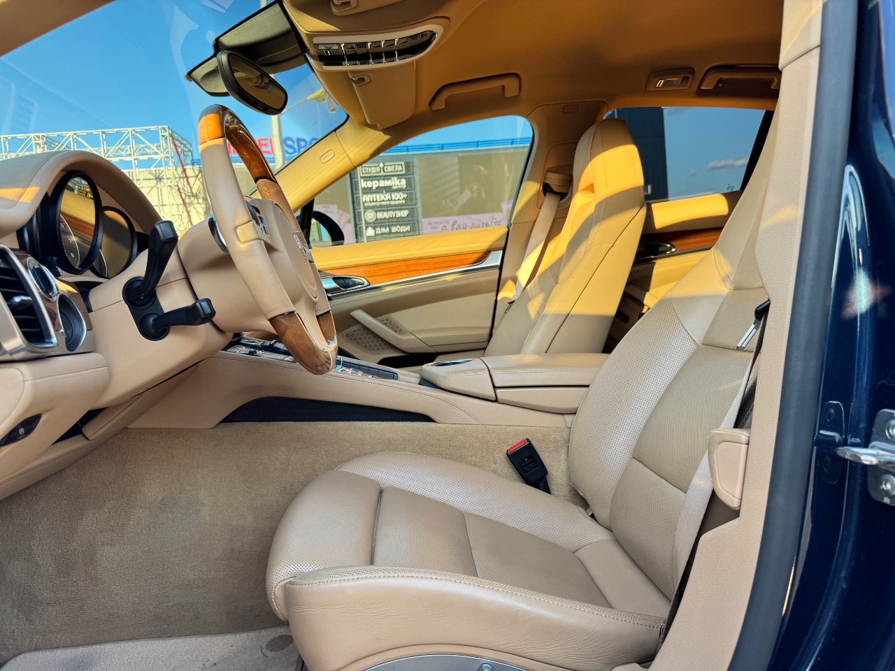 Porsche Panamera - фото 34