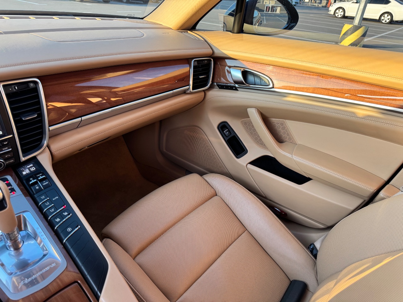 Porsche Panamera - фото 12