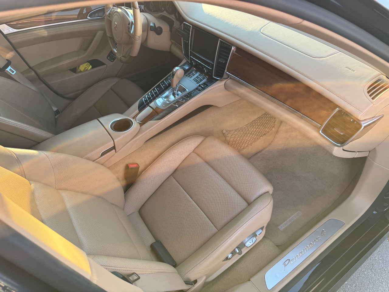 Porsche Panamera - фото 35