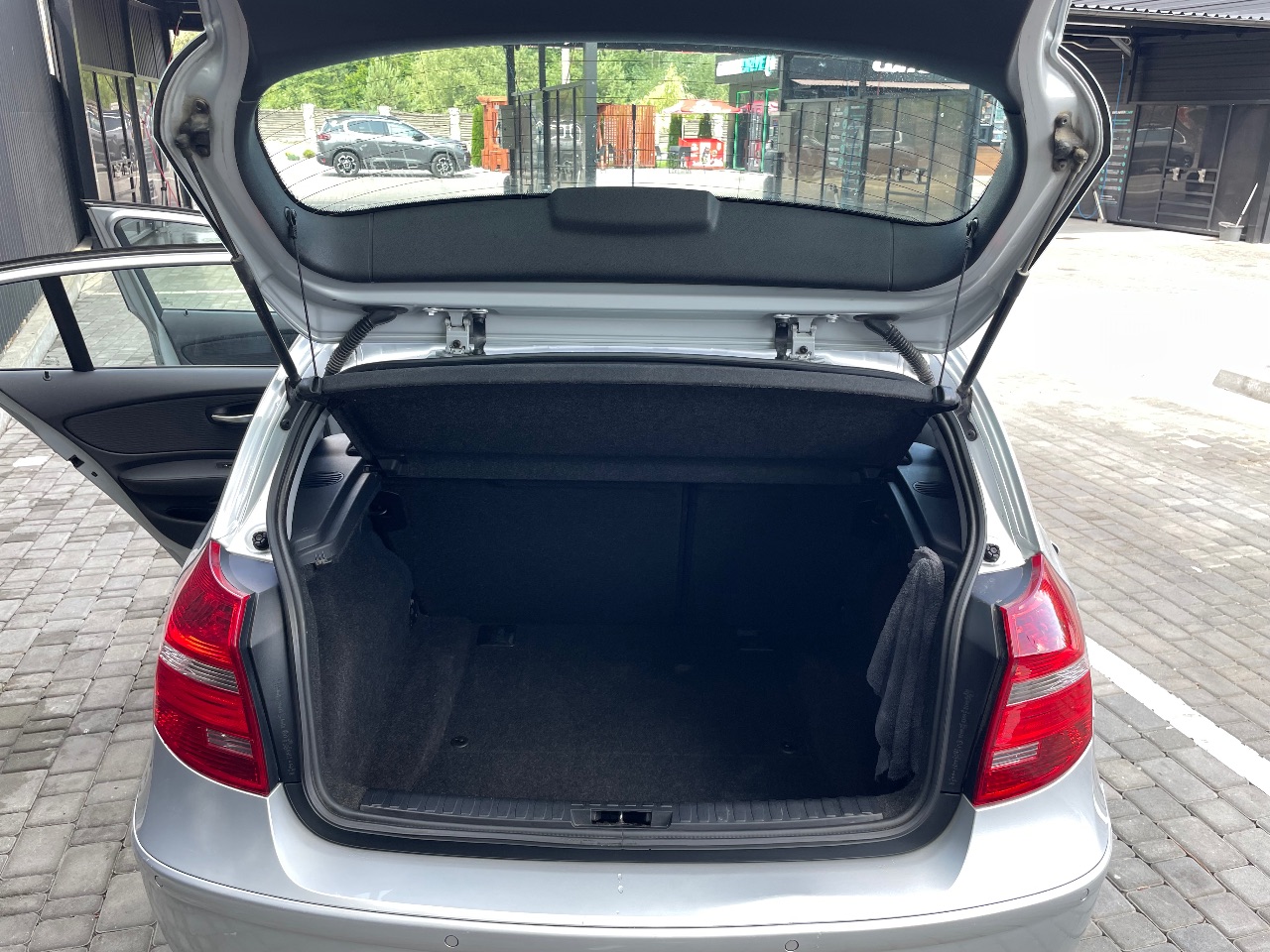 BMW 1 серії - фото 3