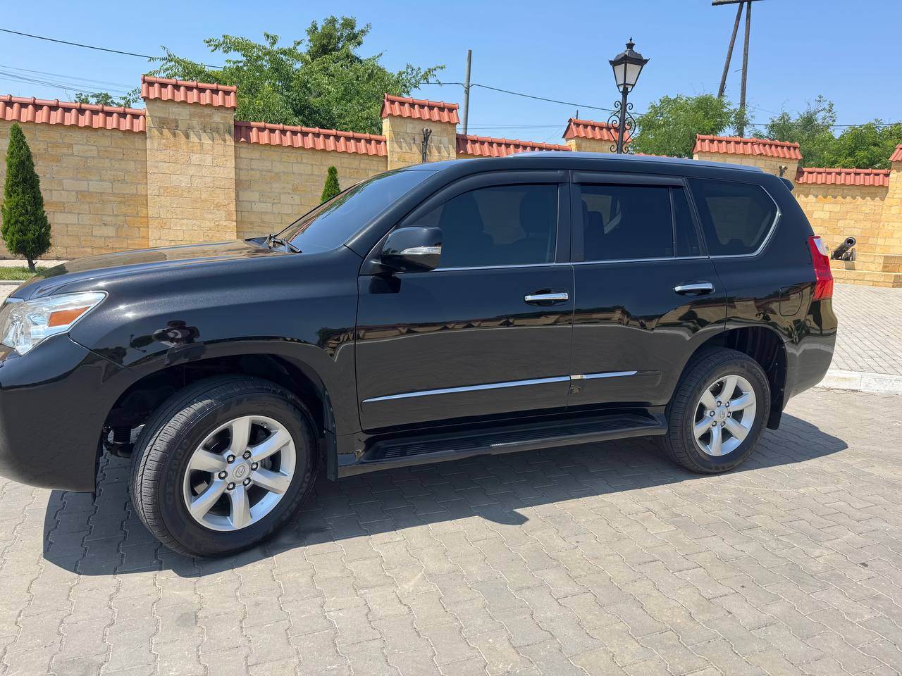 Lexus GX - фото 2