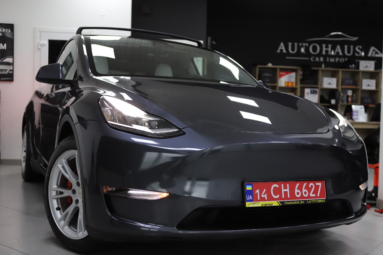 Tesla Model Y - фото 2