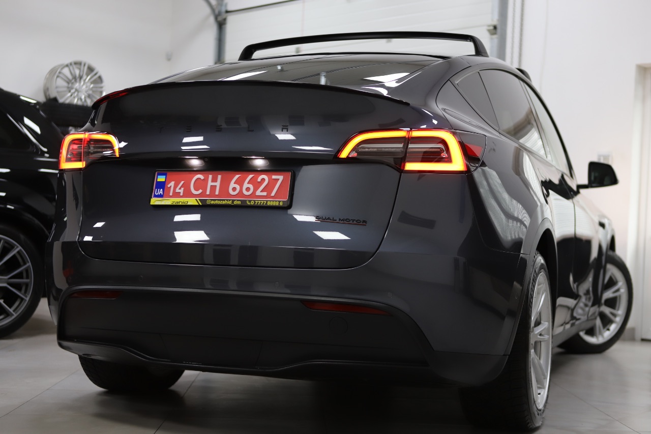 Tesla Model Y - фото 4