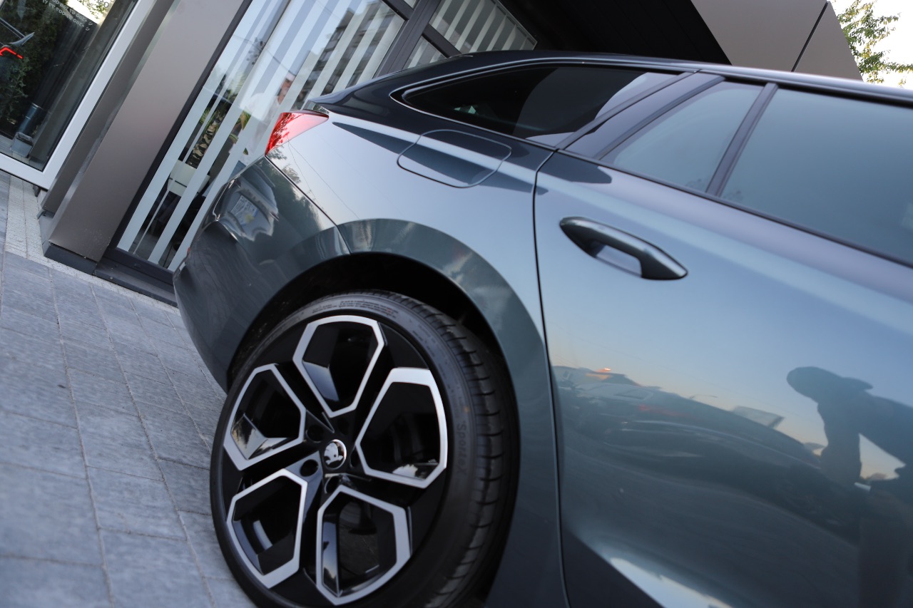 Skoda Octavia - фото 13