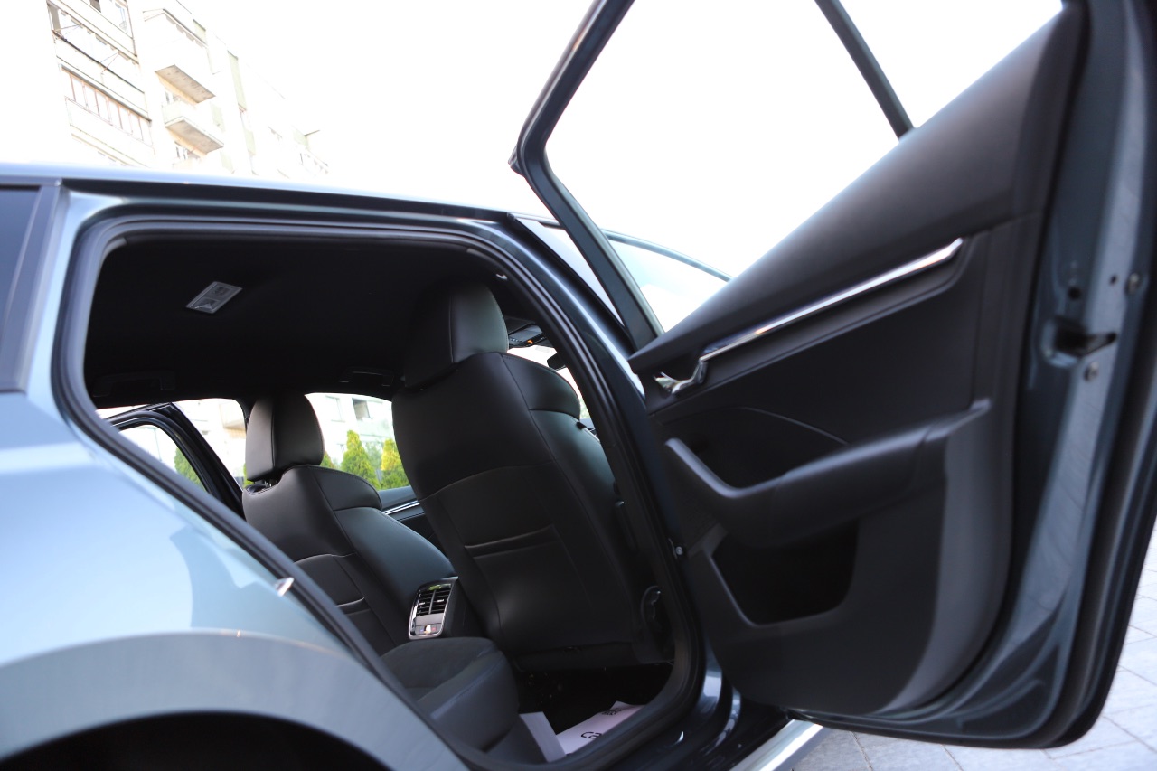 Skoda Octavia - фото 18