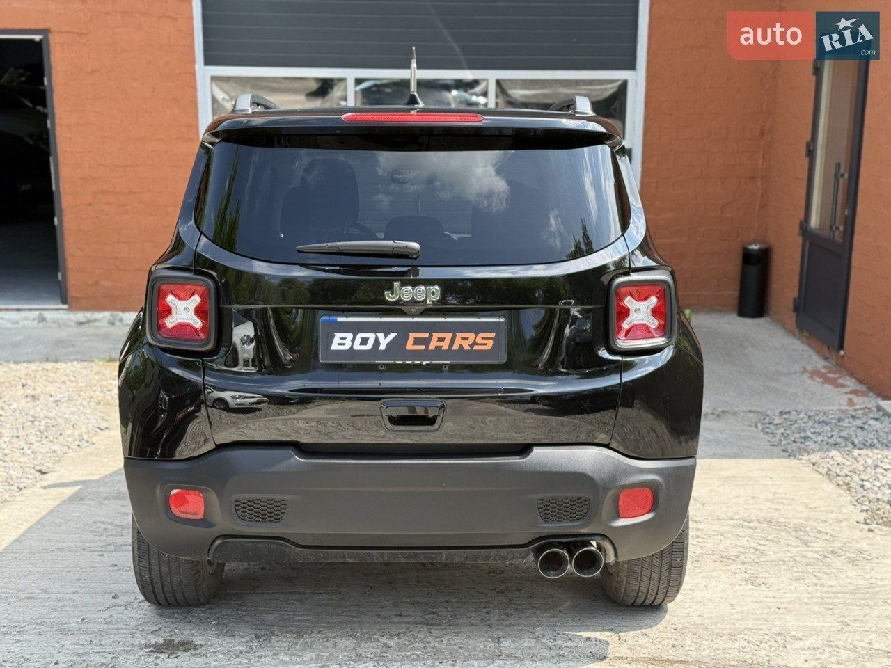 Jeep Renegade - фото 5