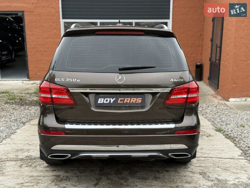 Mercedes-Benz GLS - фото 5