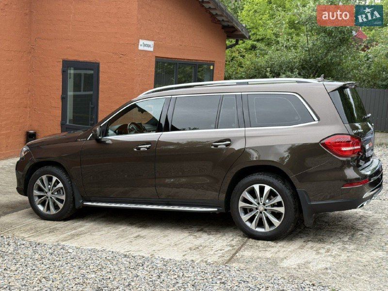 Mercedes-Benz GLS - фото 6