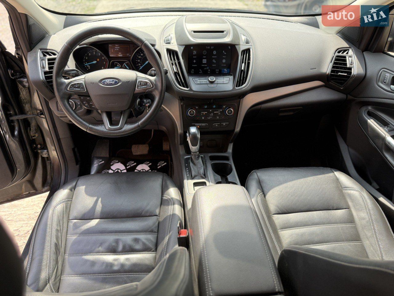 Ford Escape - фото 9