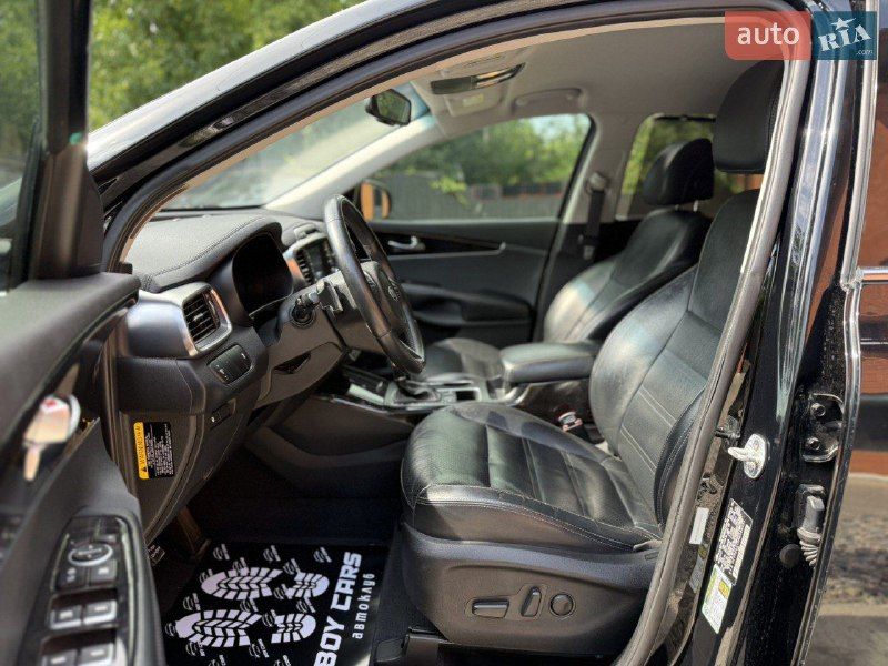 Kia Sorento - фото 7