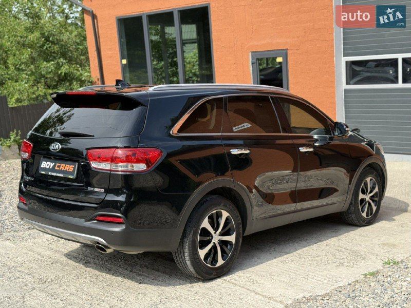 Kia Sorento - фото 6