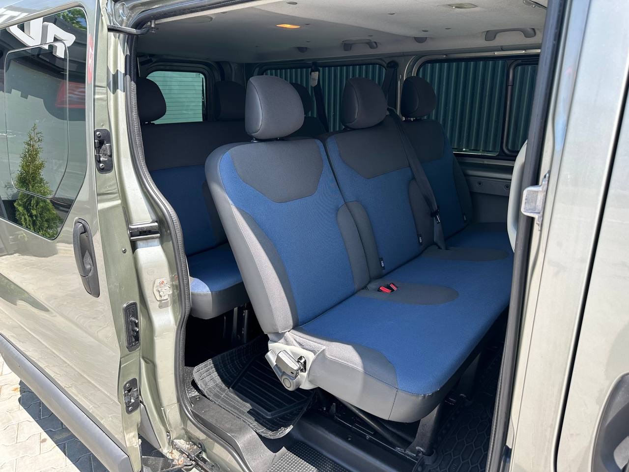 Renault Trafic - фото 6