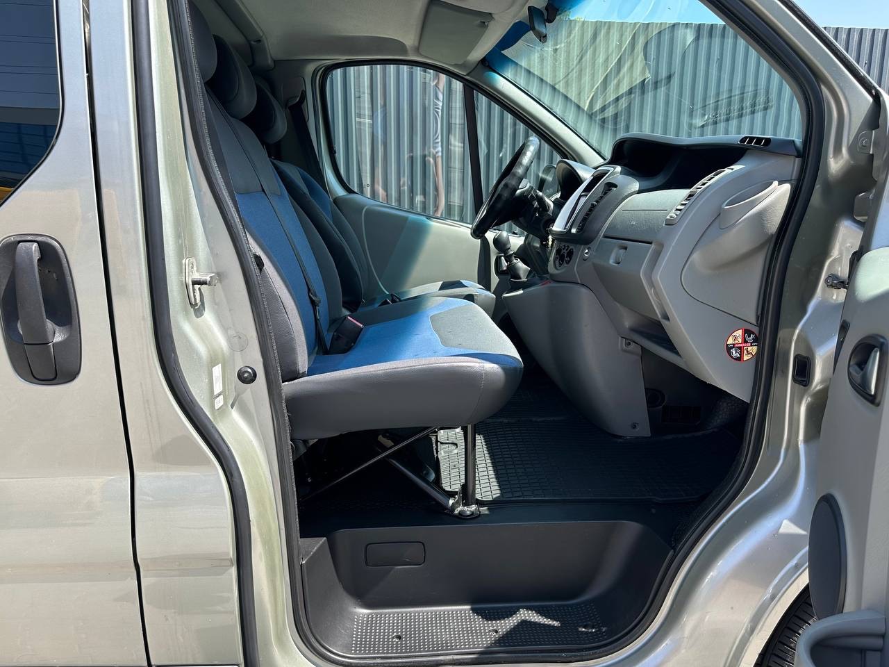 Renault Trafic - фото 5