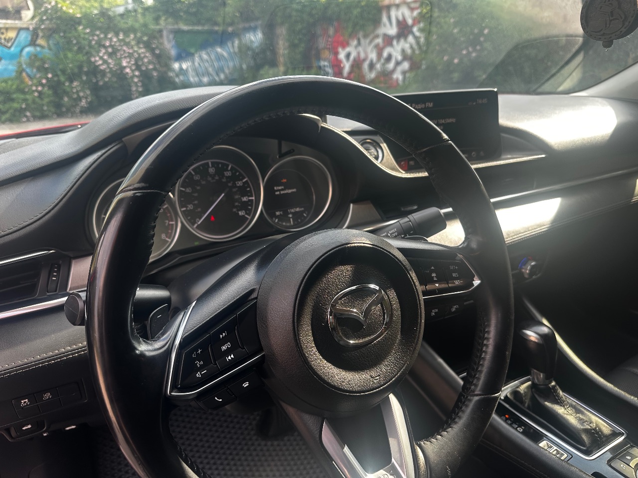 Mazda 6 - фото 10