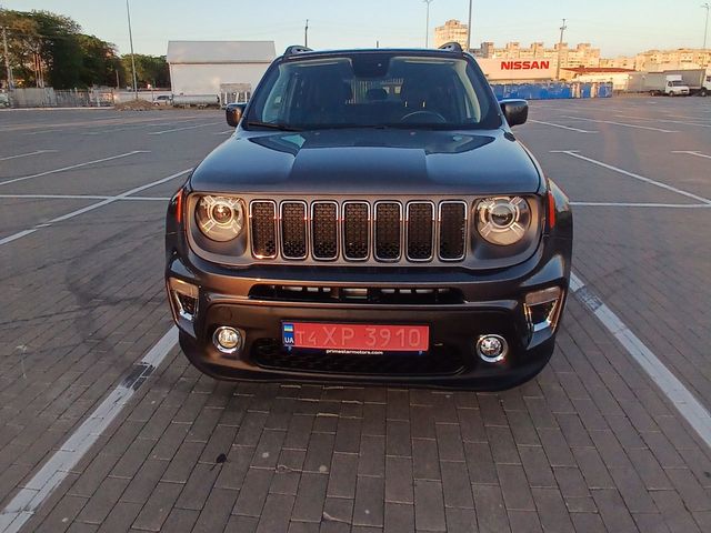 Jeep Renegade - фото 1