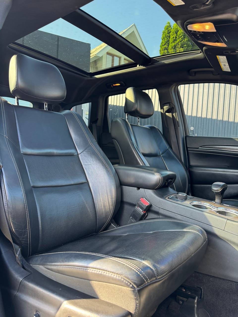 Jeep Grand Cherokee - фото 8