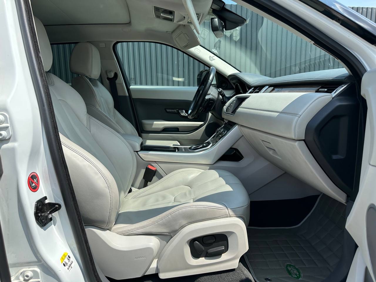 Land Rover Range Rover Evoque - фото 8