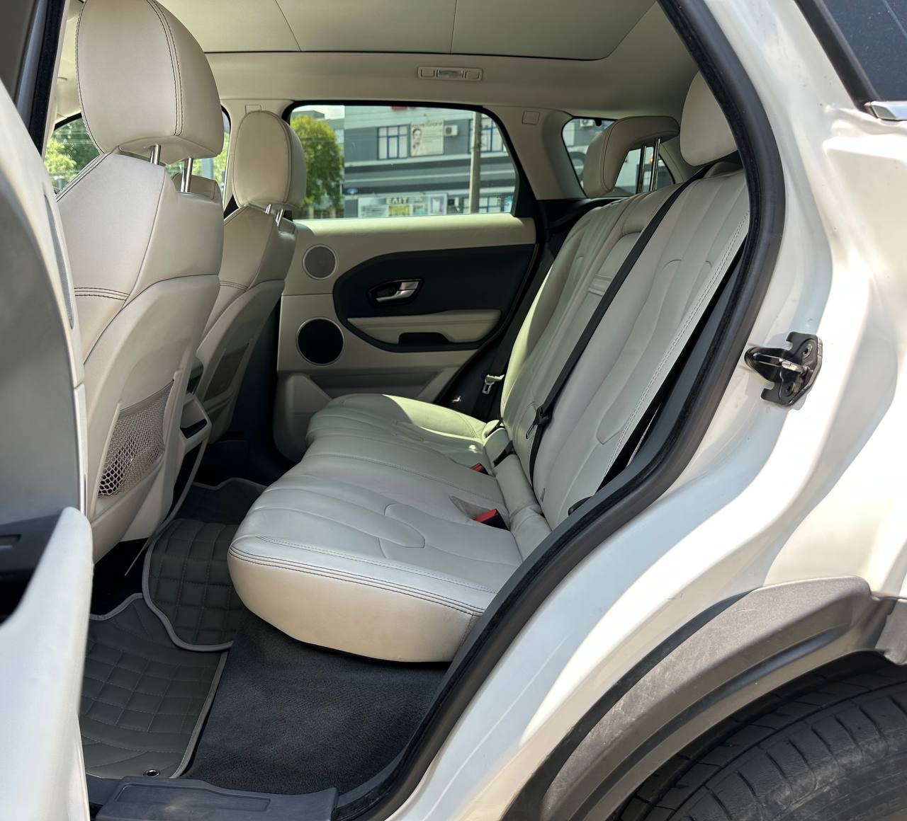 Land Rover Range Rover Evoque - фото 7